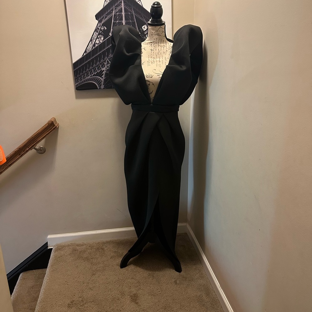 Black Plunge Neck Scuba Cocktail Gown